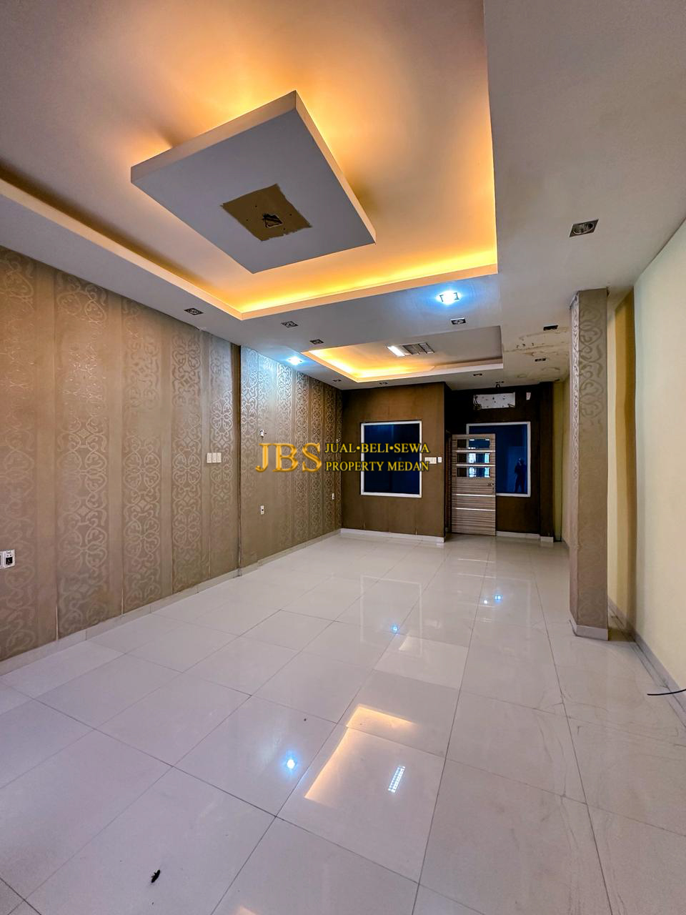 Jual Ruko 4 Tingkat di Jalan Sekip - Adam Malik, Medan