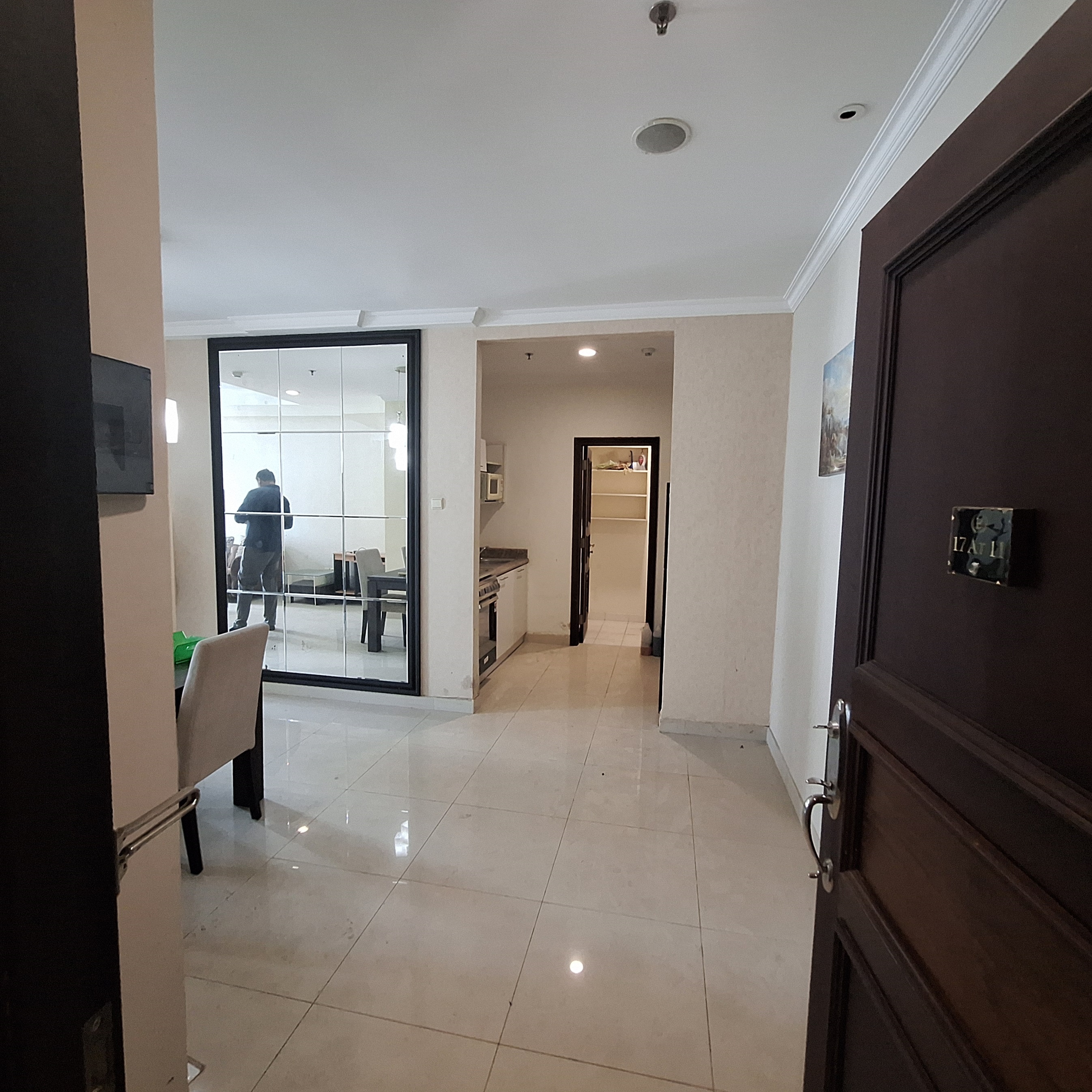 Apartemen Bellezza Tower Albergo 2 BR Dekat Kawasan Bisnis Sudirman