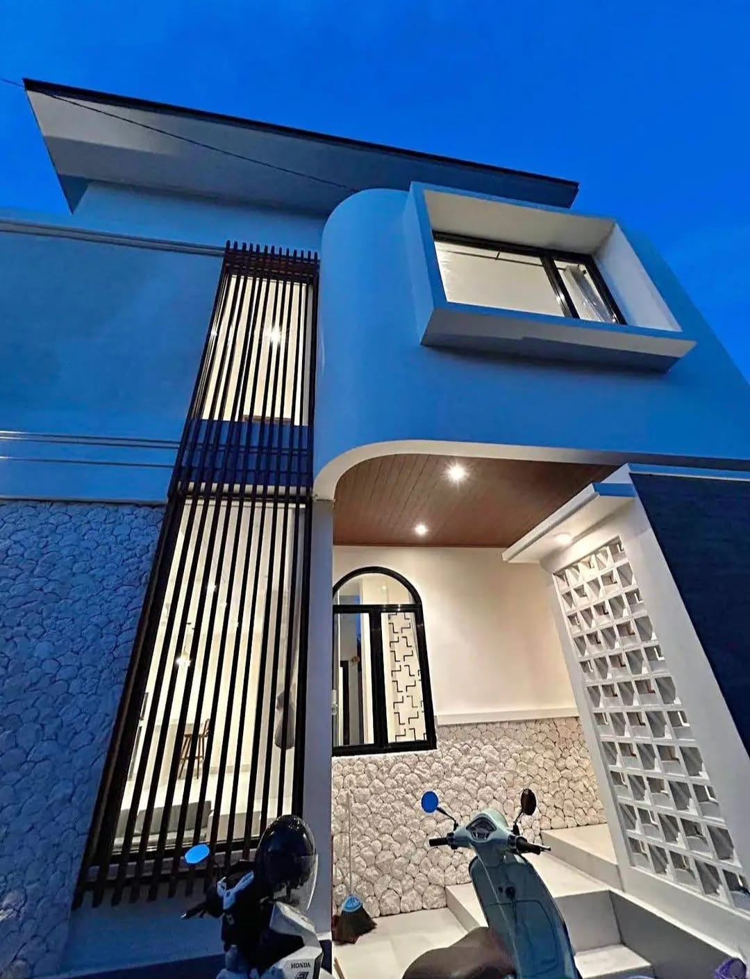 Newly Renovated Villa Freehold di Tumbak Bayuh – Dekat Gym, Café & Pantai | PRPC108