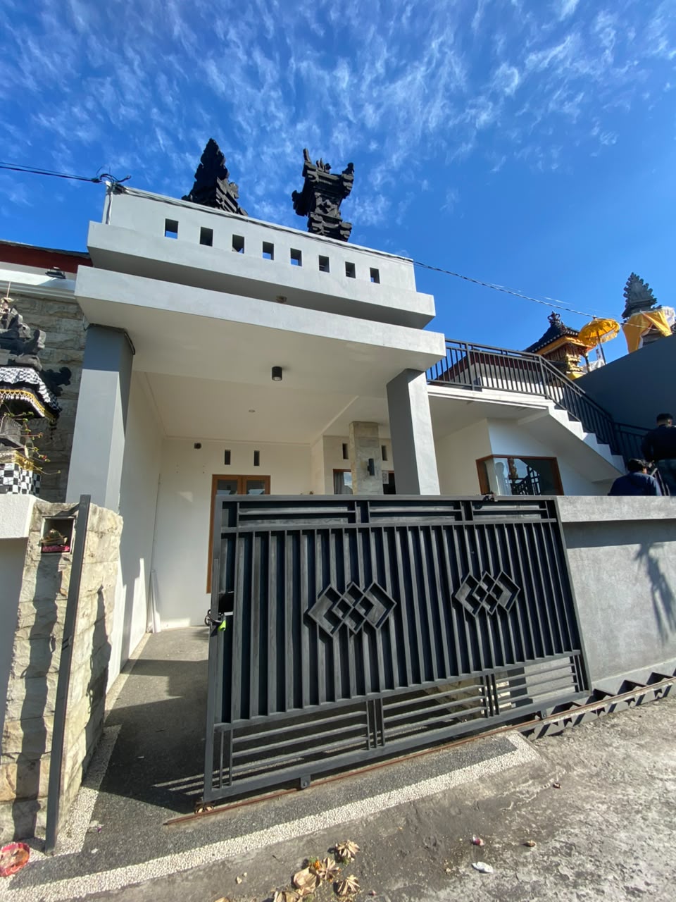 Rumah Siap Huni Dekat Jalan Utama Penatih – Lantai 2 LT 100m² | PRPD499