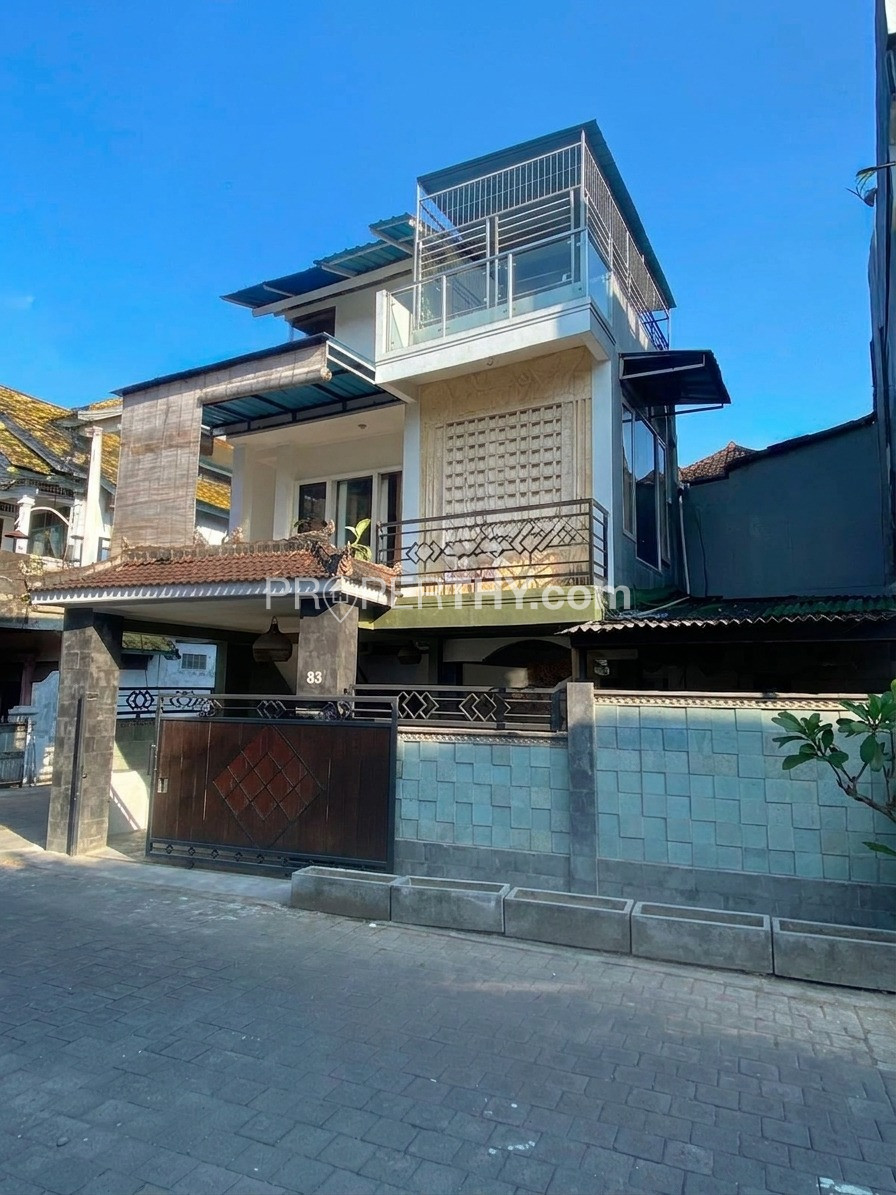 Dijual Rumah 2 Lantai 4 Kamar di Gunung Anthena – 5 Menit ke Seminyak, Luas Tanah 1,23 Are & SHM | PRPD547