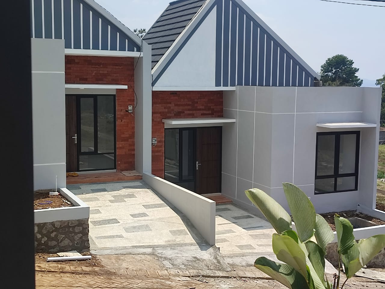 Hunian Vila Depan Coban Rais, Dataran Paling Tinggi Kota Batu