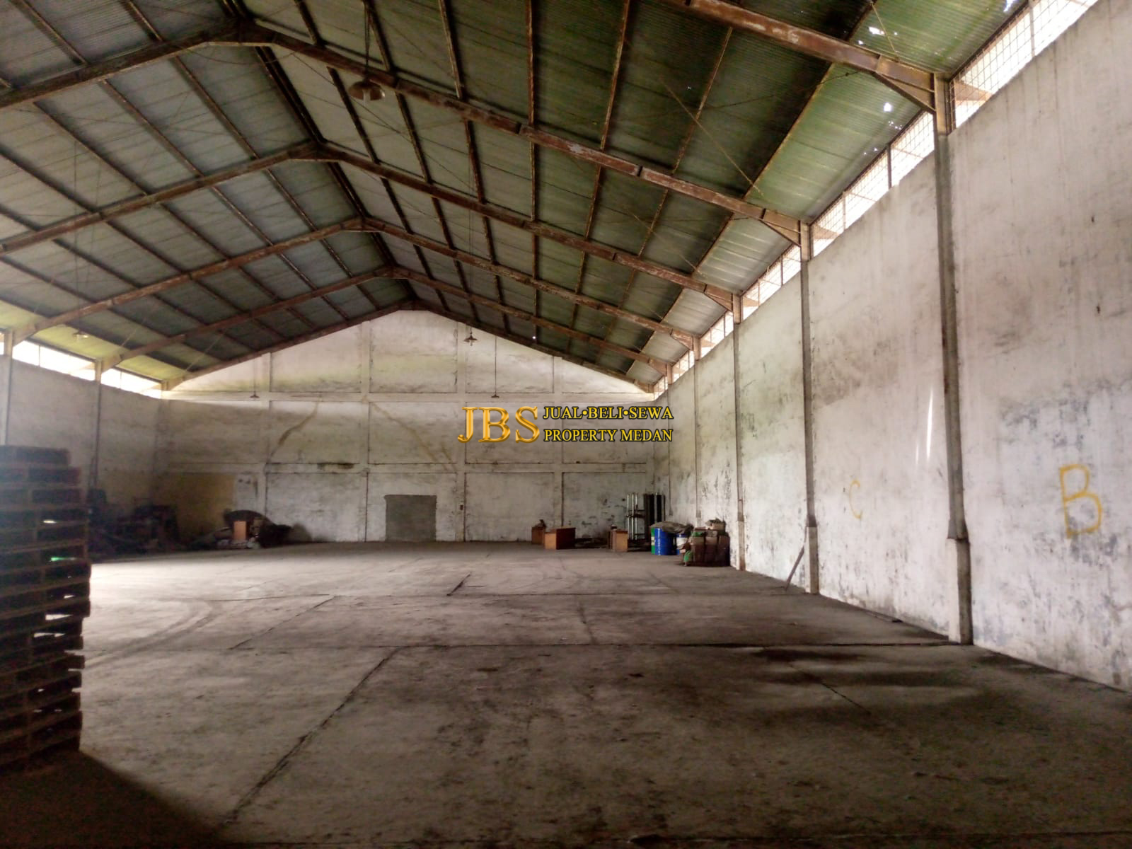 Disewakan Gudang Komplek Pergudangan Kayu Putih Estate Jalan Kayu Putih - Tj. Mulia