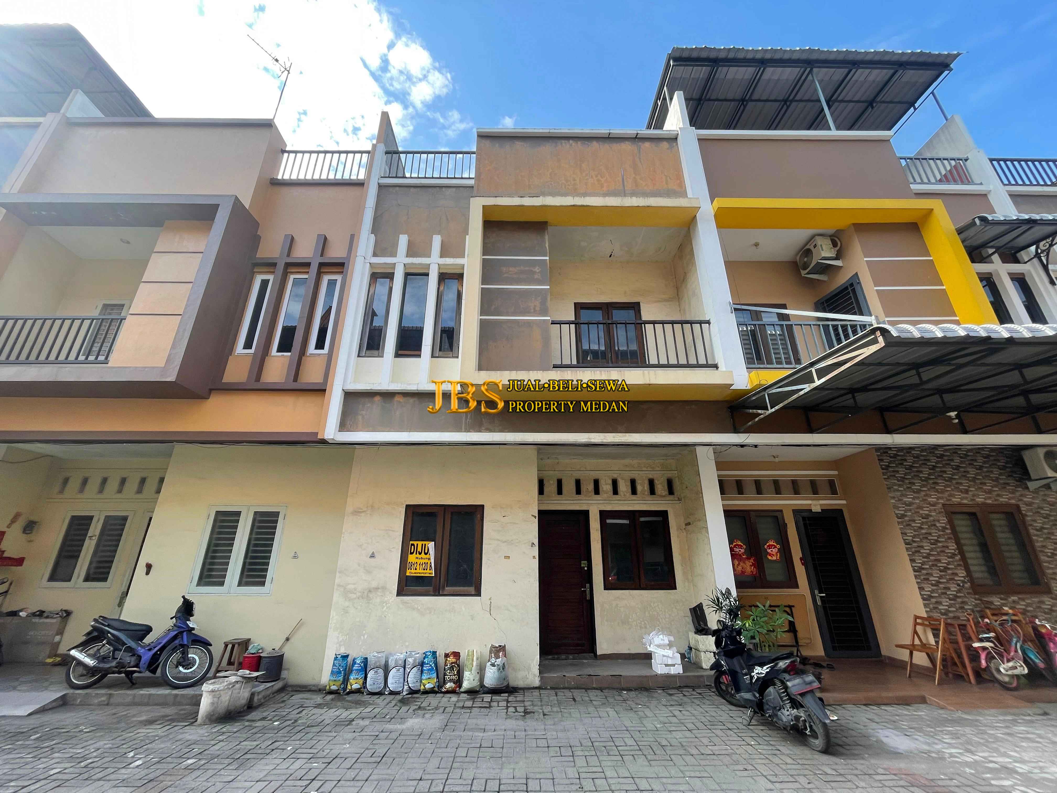 Dijual Rumah di Komplek Pandan Hijau Residence - Medan