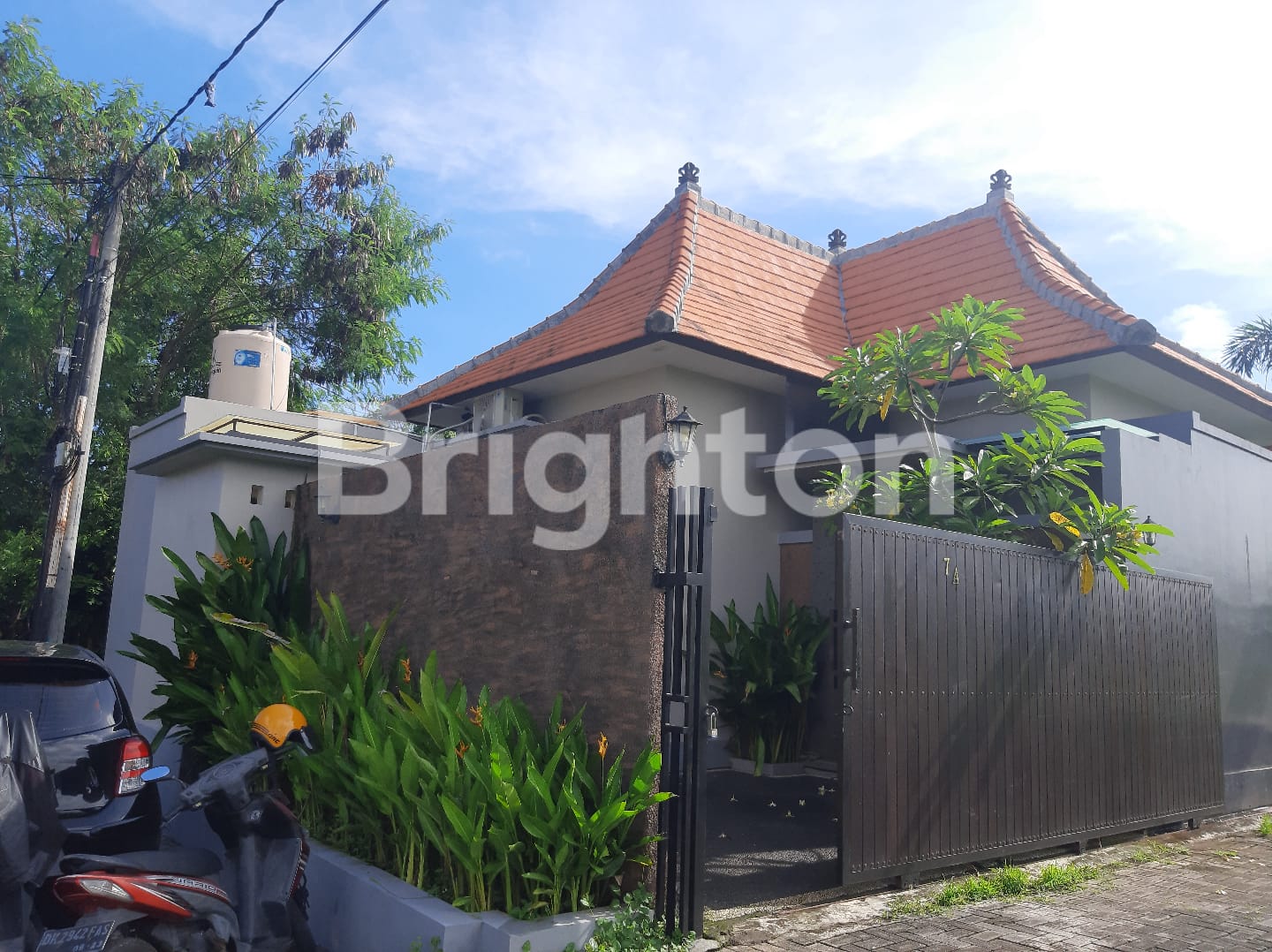 RUMAH MODERN MINIMALIS DI JIMBARAN DEKAT AIRPORT(NCN)