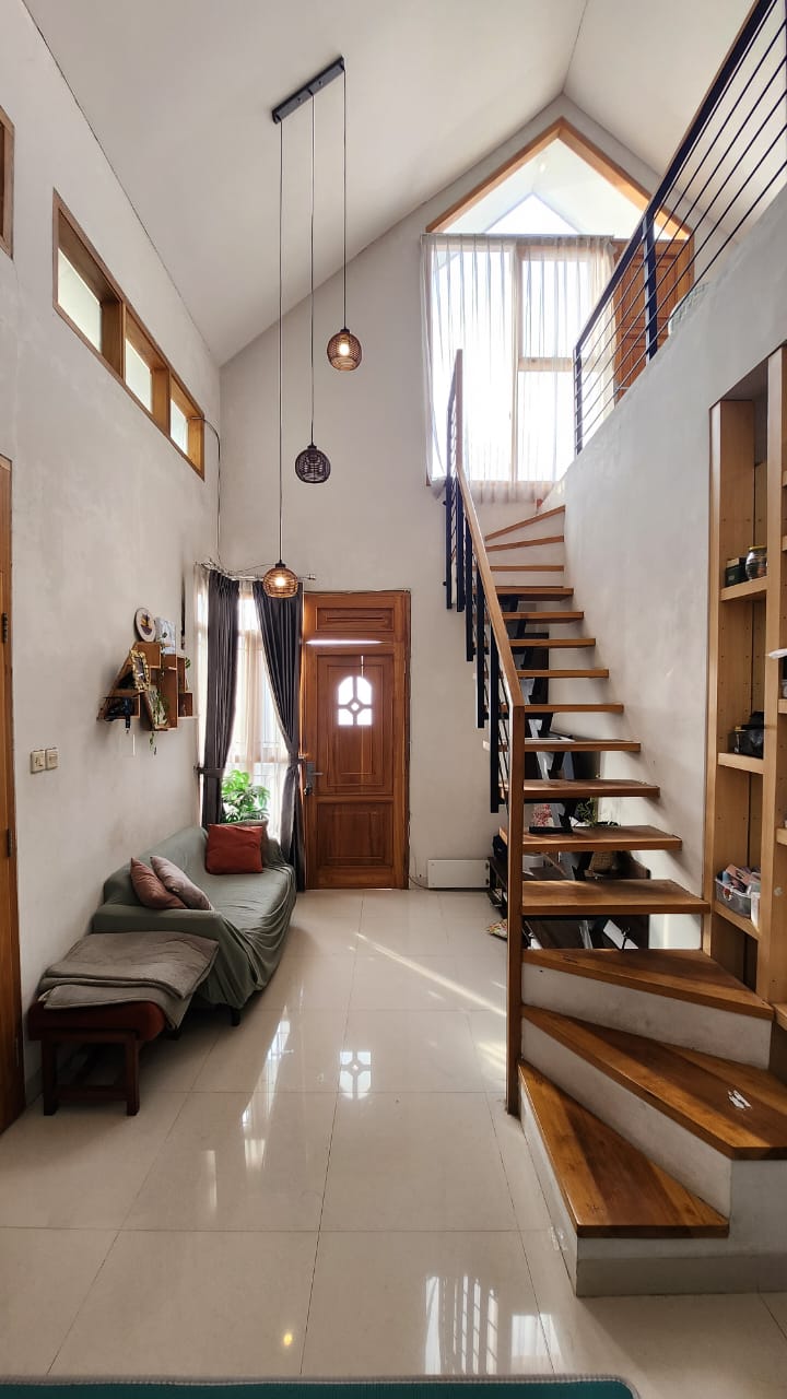 Di jual cepat Rumah Murah Awiligar Dkt Cikutra Cigadung 2 Lt siap huni Bagus modern jarang ada 