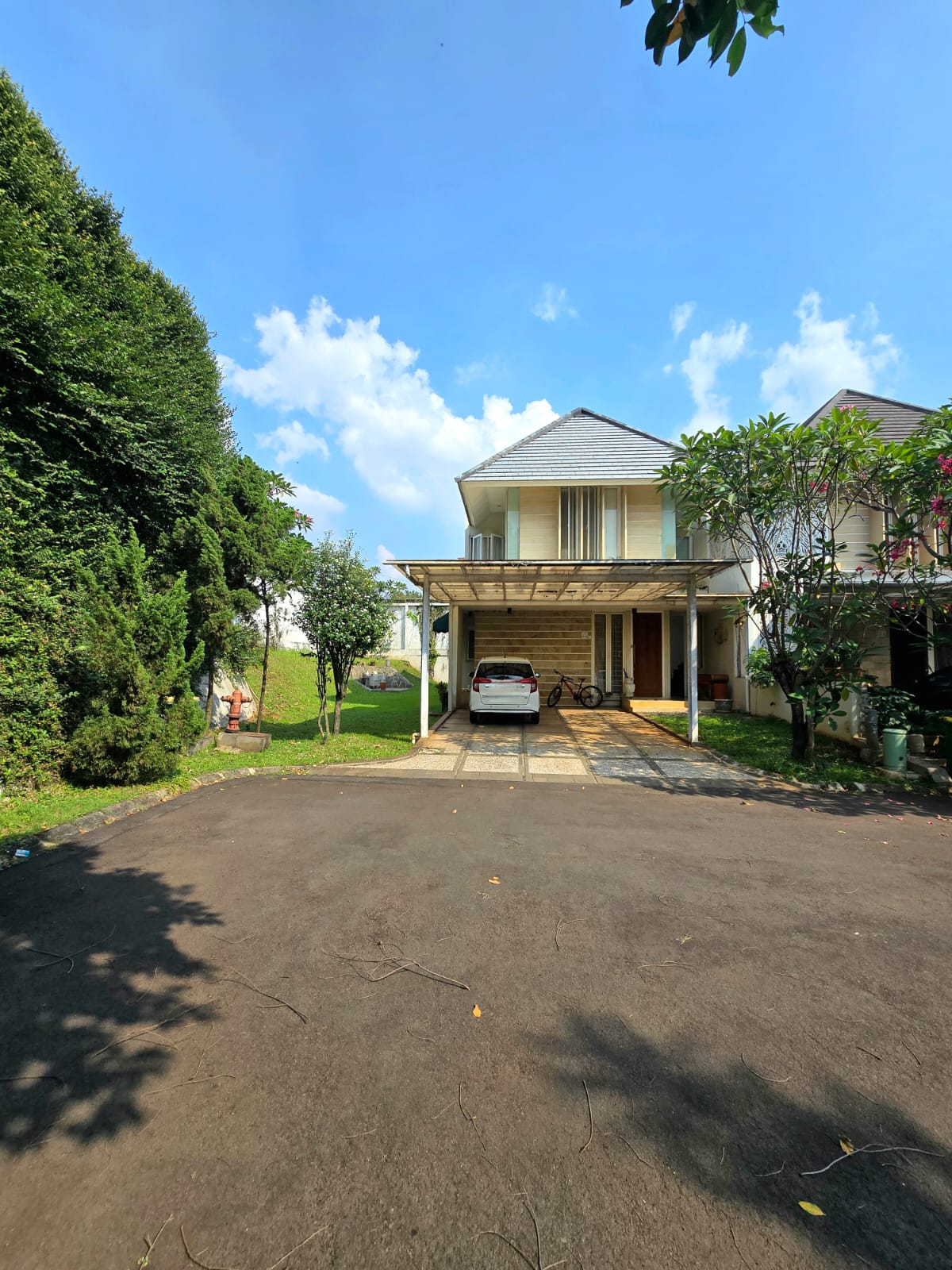 Rumah bagus samping Tol Andara di Green Andara Residence 